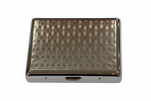 Ornamentēta metāla cigarešu etvija 95x80x20 mm līdz 20 cigaretēm Ornamentēta metāla cigarešu etvija 95x80x20 mm līdz 20 cigaretēm