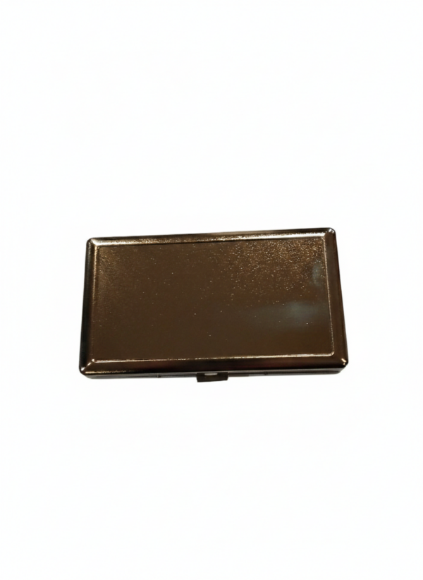 Minimālistiska metāla cigarešu etvija monolīta 125x70x20 mm Minimālistiska metāla cigarešu etvija monolīta 125x70x20 mm
